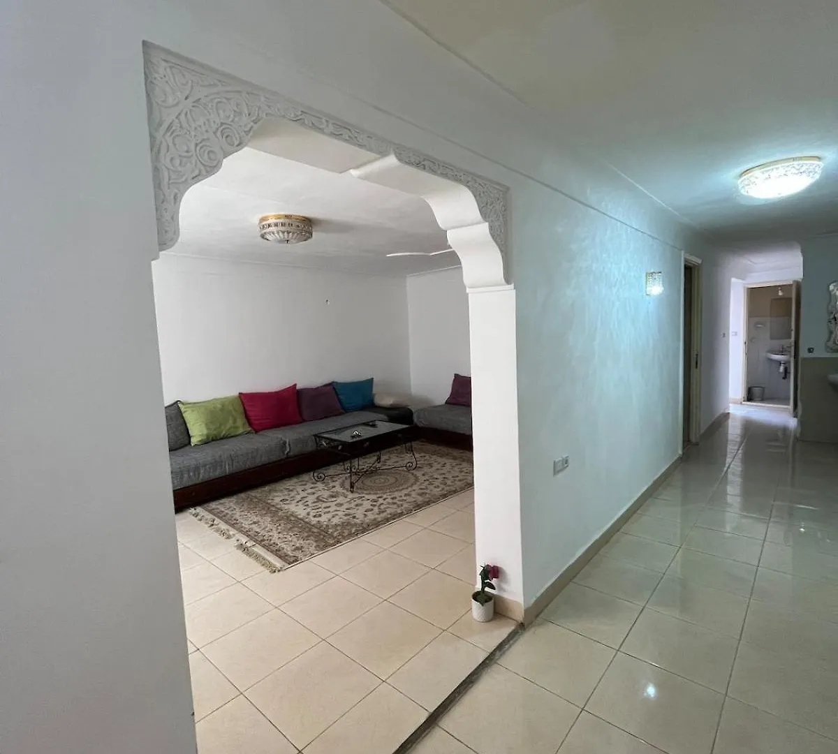 Quiet 2 Bedroom Apartment And Terrace Center Marrakesz Maroko