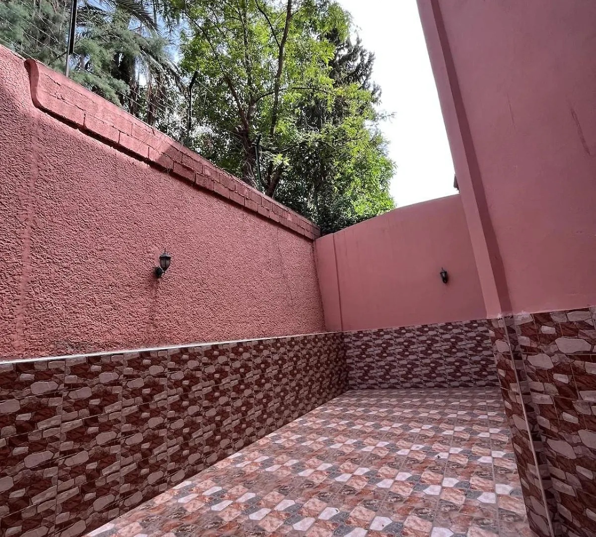 Quiet 2 Bedroom Apartment And Terrace Center Marrakesz 0*,  Maroko
